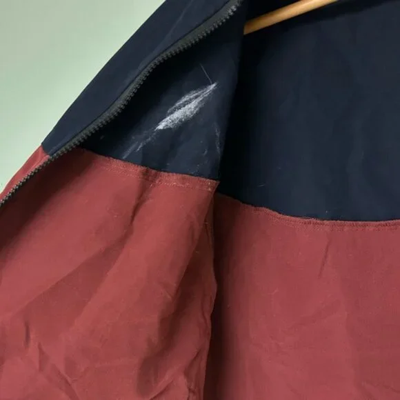 Colorblocked Windbreaker - Picture 4 of 6